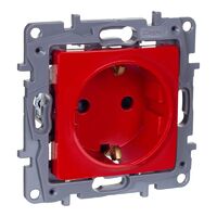 Розетка 1-м СП Etika 16А 250В 2P+E защ. шторки красн. IEK 672722 - УПС инжиниринг