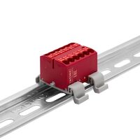 Блок распределительный с горизонт. адаптером на рейку шир. 35мм зажим push-in 12 точек подключения 2.5кв.мм красн. DKC DTP1-012-04SPUR-H - УПС инжиниринг