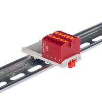 Блок распределительный с вертикал. адаптером на рейки шир. 15/35мм зажим push-in 10 точек подключения 2.5кв.мм красн. DKC DTP1-010-04SPUR-V - УПС инжиниринг